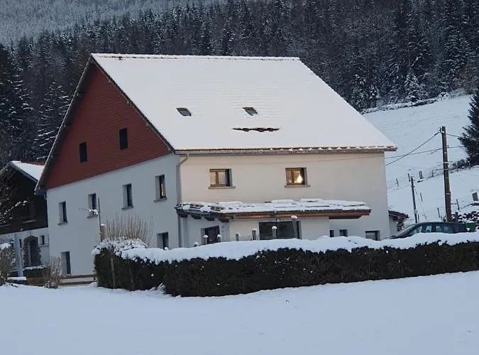 Lägenhet Lievre 4 Etoiles *